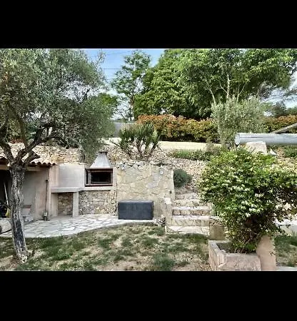 Magnifique De Piscine Et Bbq Proche Cassis, La Ciotat, Circuit Castellet *